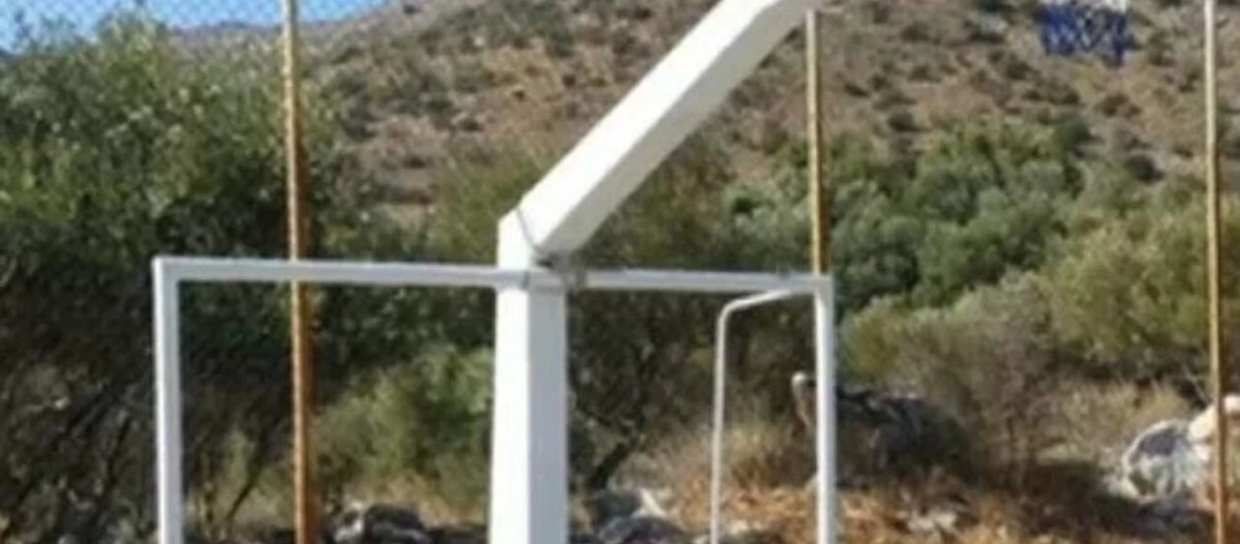 Συγκλονίζει ο πατέρας του 10χρονου που τραυματίστηκε σοβαρά από τέρμα στη Σπάρτη
